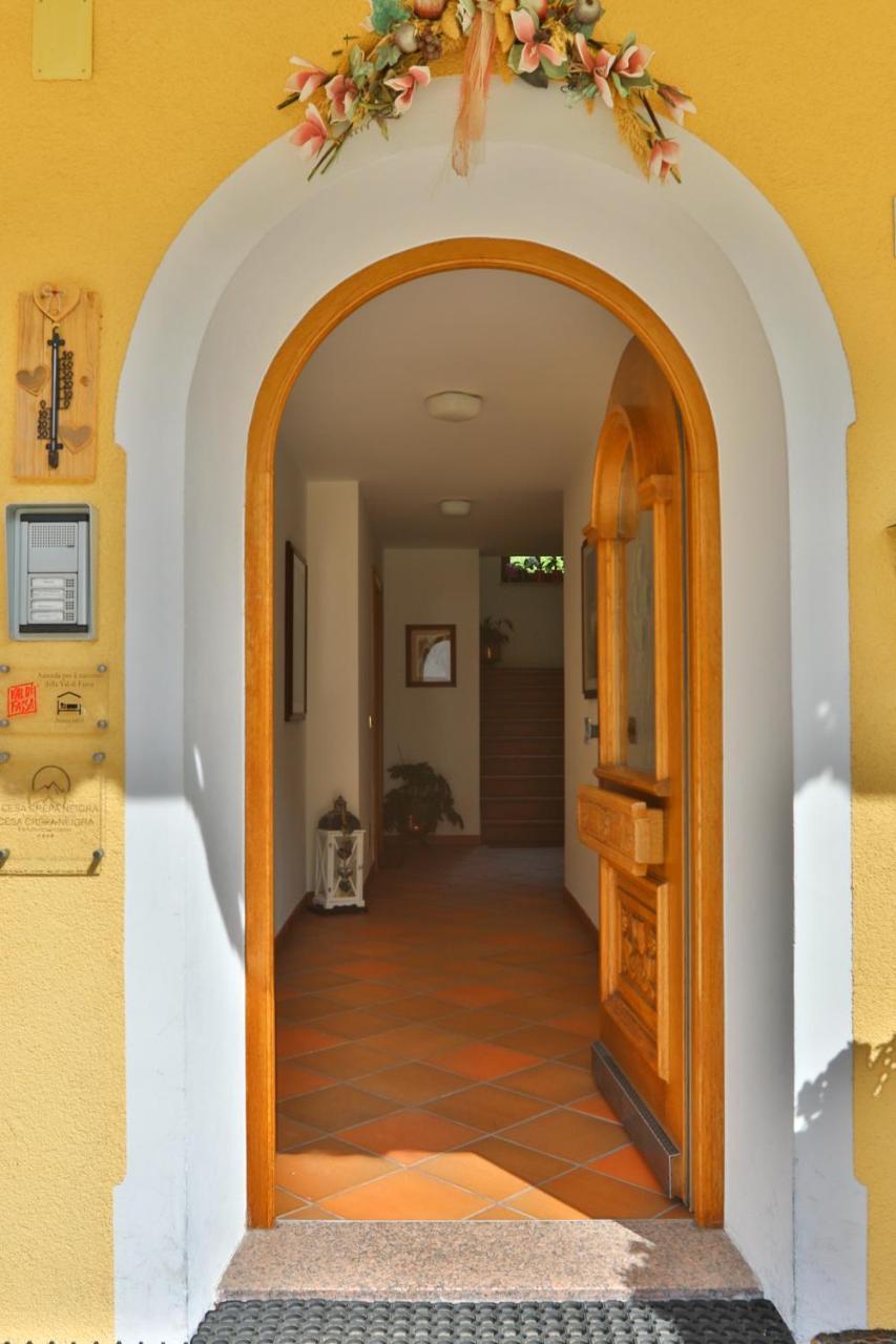 Appartamenti Cèsa Crepa Neigra Canazei Extérieur photo